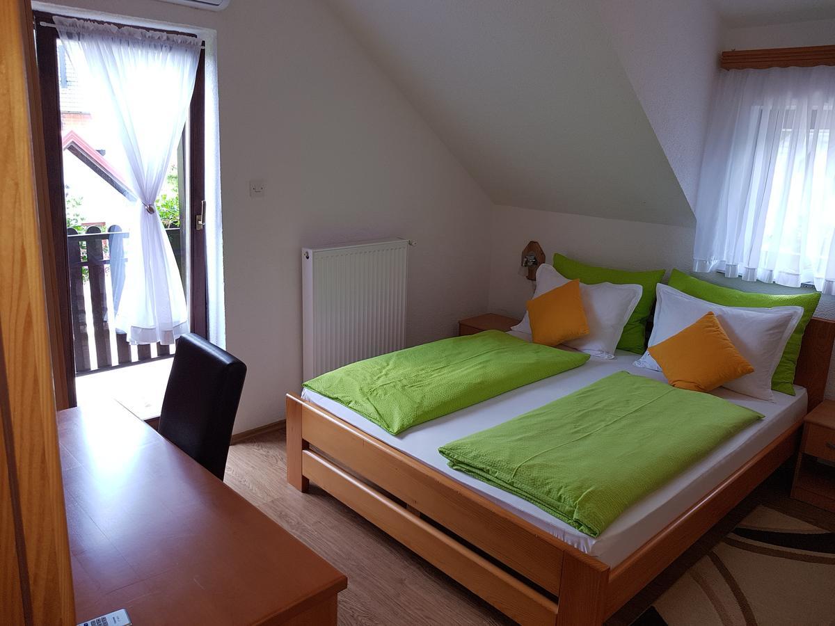 Guest house Pansion Breza 4*
